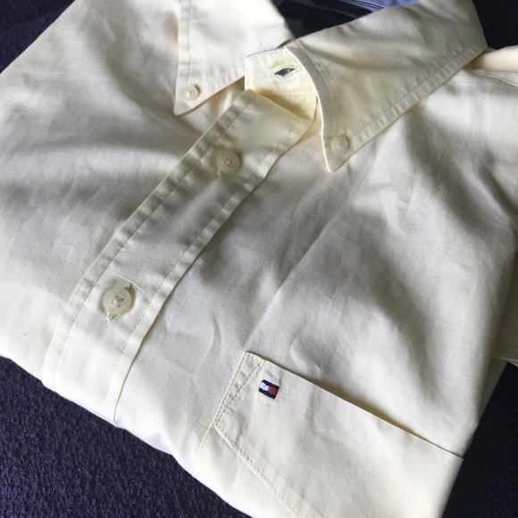 Tommy Hilfiger Short Sleeve Summer Button Down - Picture 4 of 4